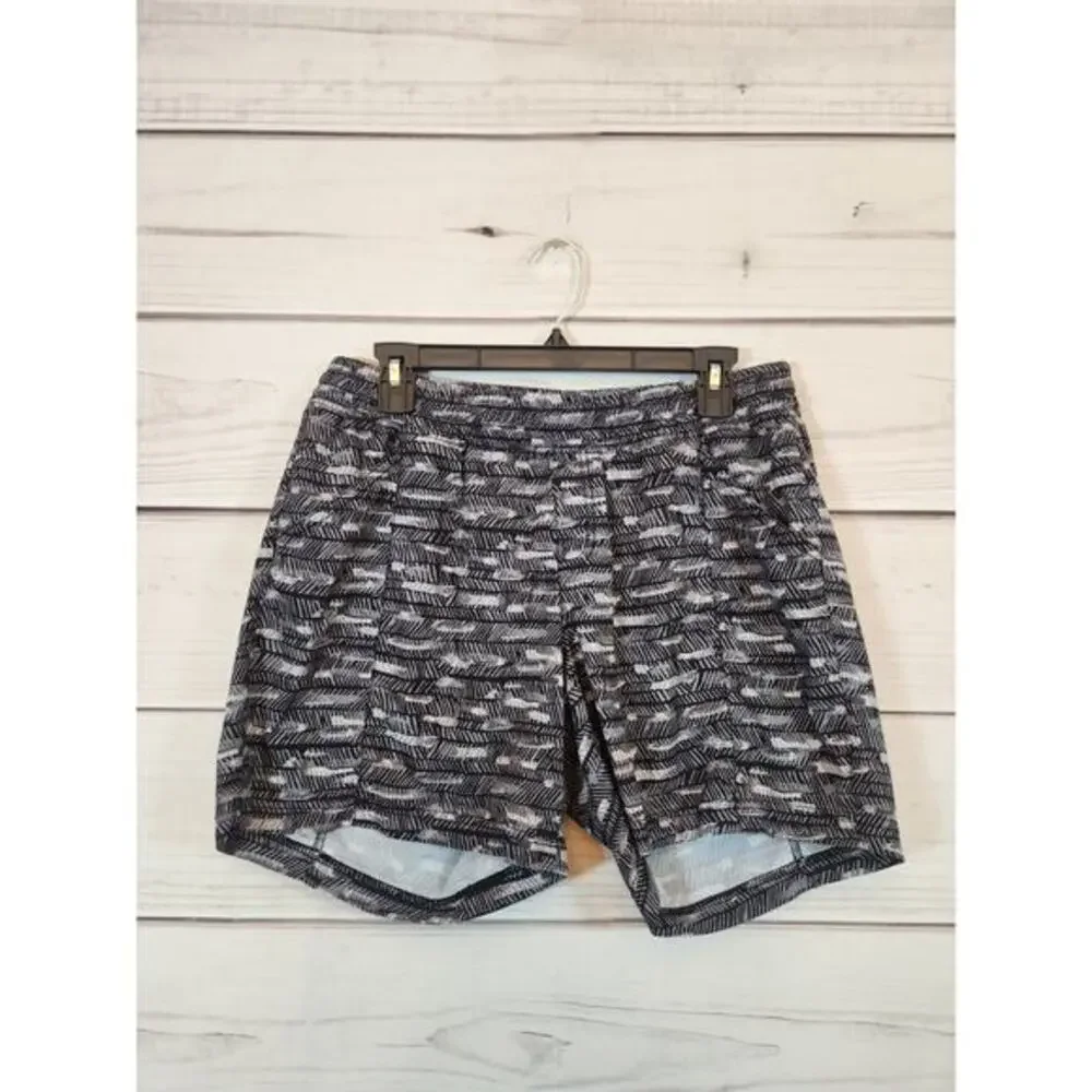 The North Face Women's Black Gray‎ Elastic Waist Running Athletic Shorts Size 12